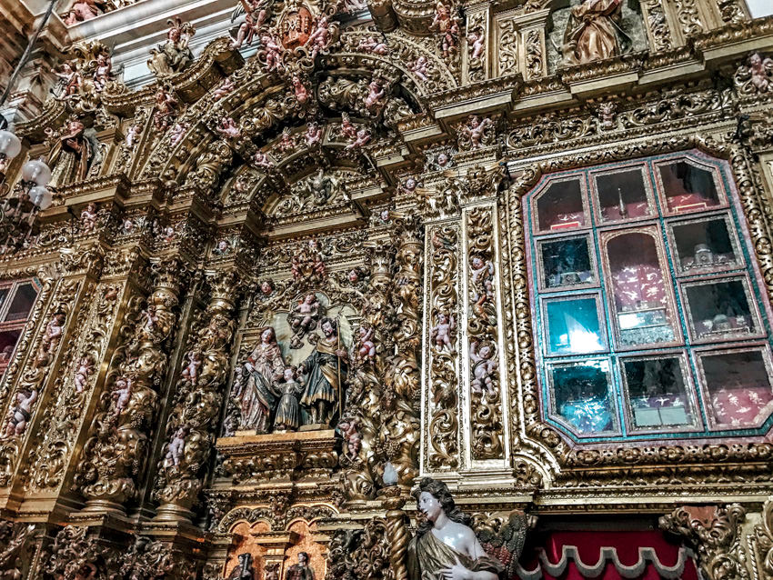 One of the gilded altarpieces of the Sé Nova or New Cathedral of Coimbra.